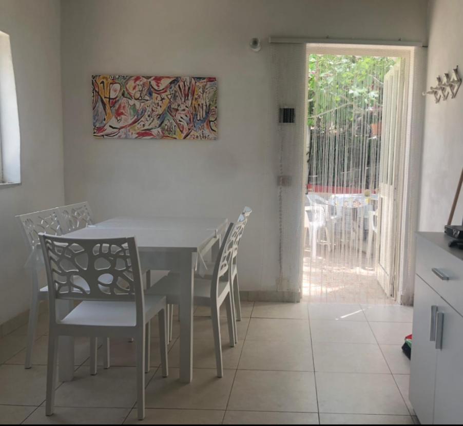 דירות פסקיצ'י Trilocale 2 Sul Mare מראה חיצוני תמונה